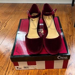 BNIB Women’s Size 7 Circus by Sam Edelman “Joelle” Cranberry heels